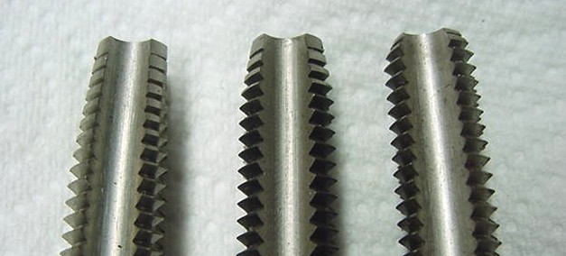 form tapping 410 stainless